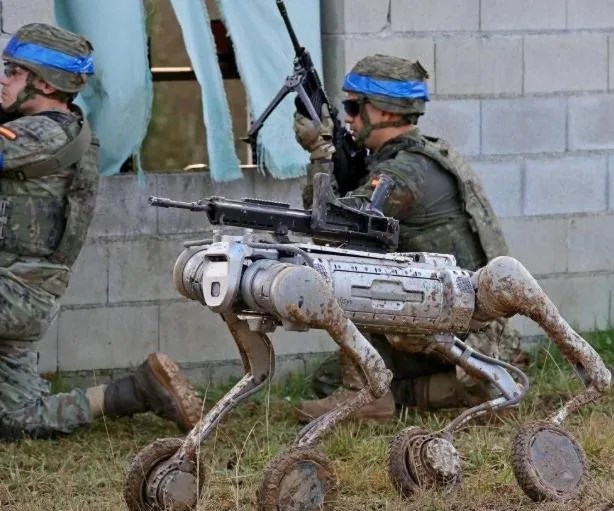 Integración con operadores en campo.